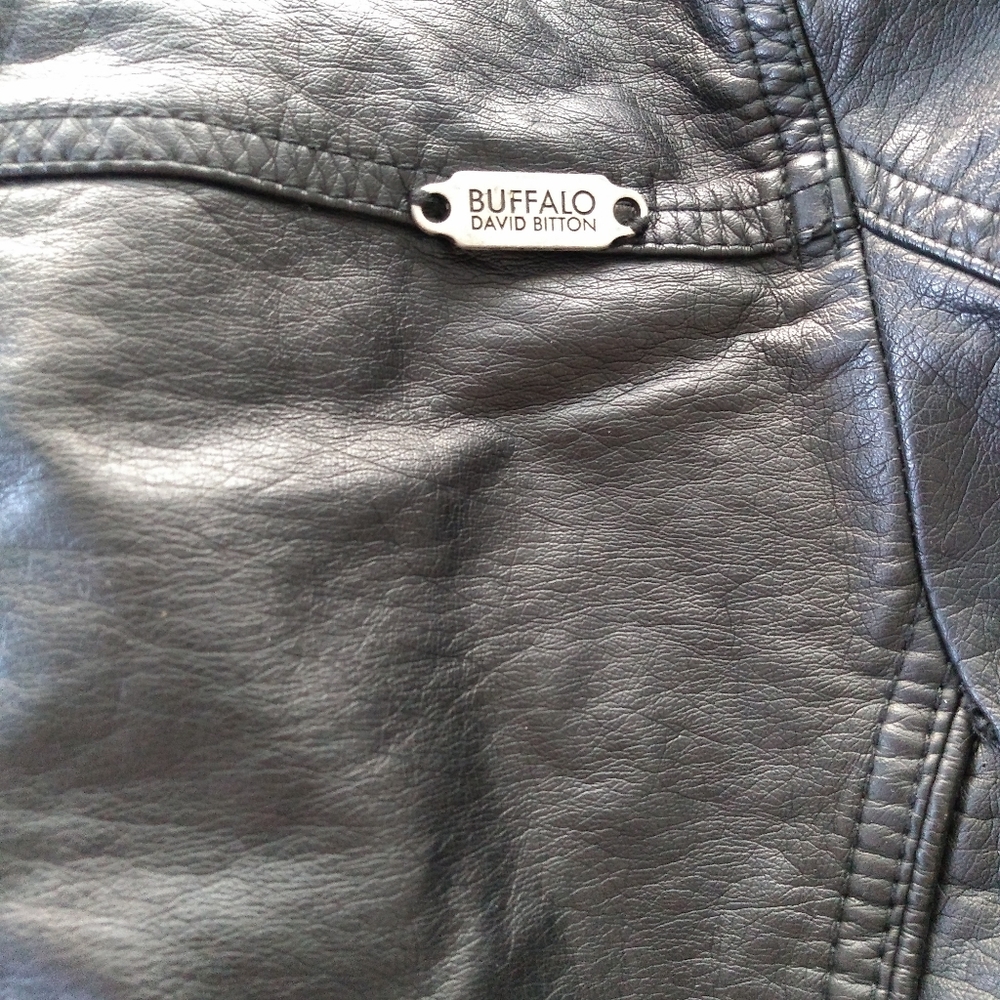 Excellent Buffalo Jacket - Picture 6 of 7